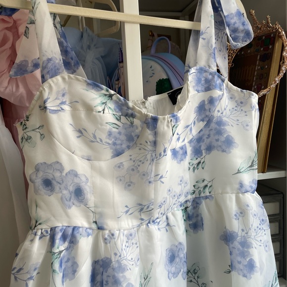 Beautiful House of CB inspired Maxi Dress - Worn Once - Size XL - Picture 4 of 6